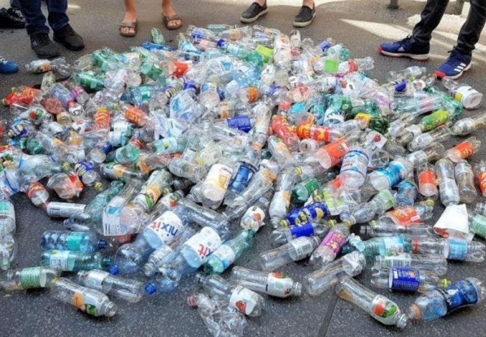 Bottle waste challenge