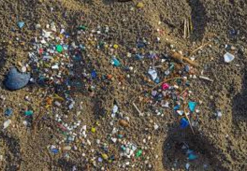 Plastic in school (lower level)